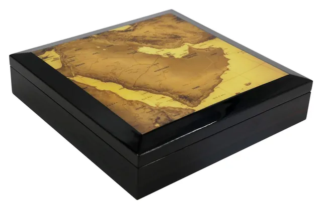 Arabian Map Box, item MON 101