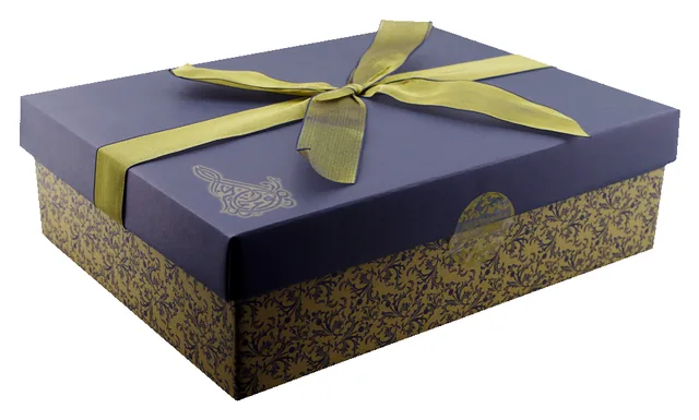 Two-piece kraft paper box with ribbon, item OCC 109