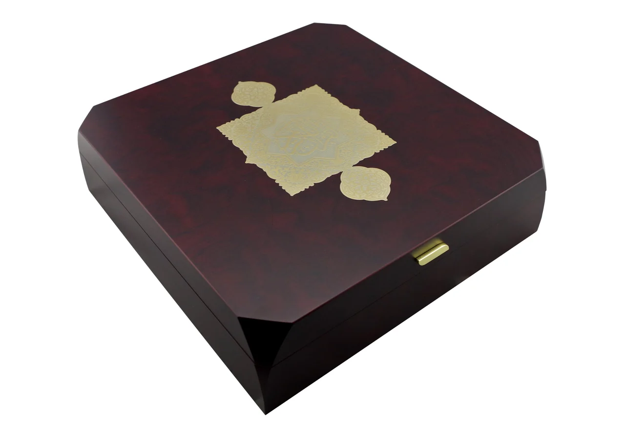 Mahogany Qur'an box with cut corners, item 82401